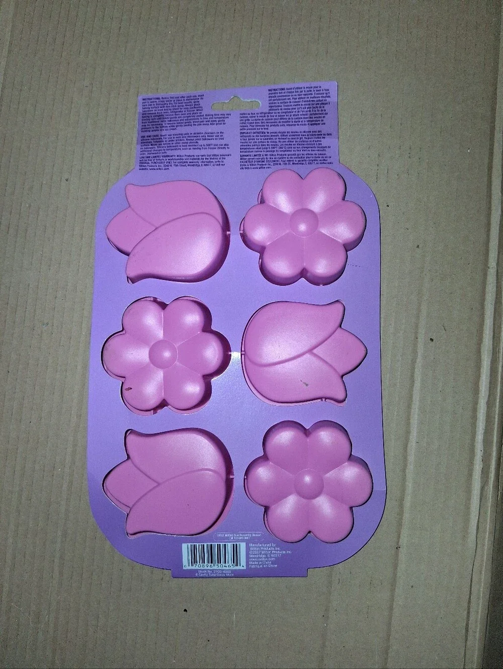 Wilton Pink Tulip & Daisy Silicone Mold